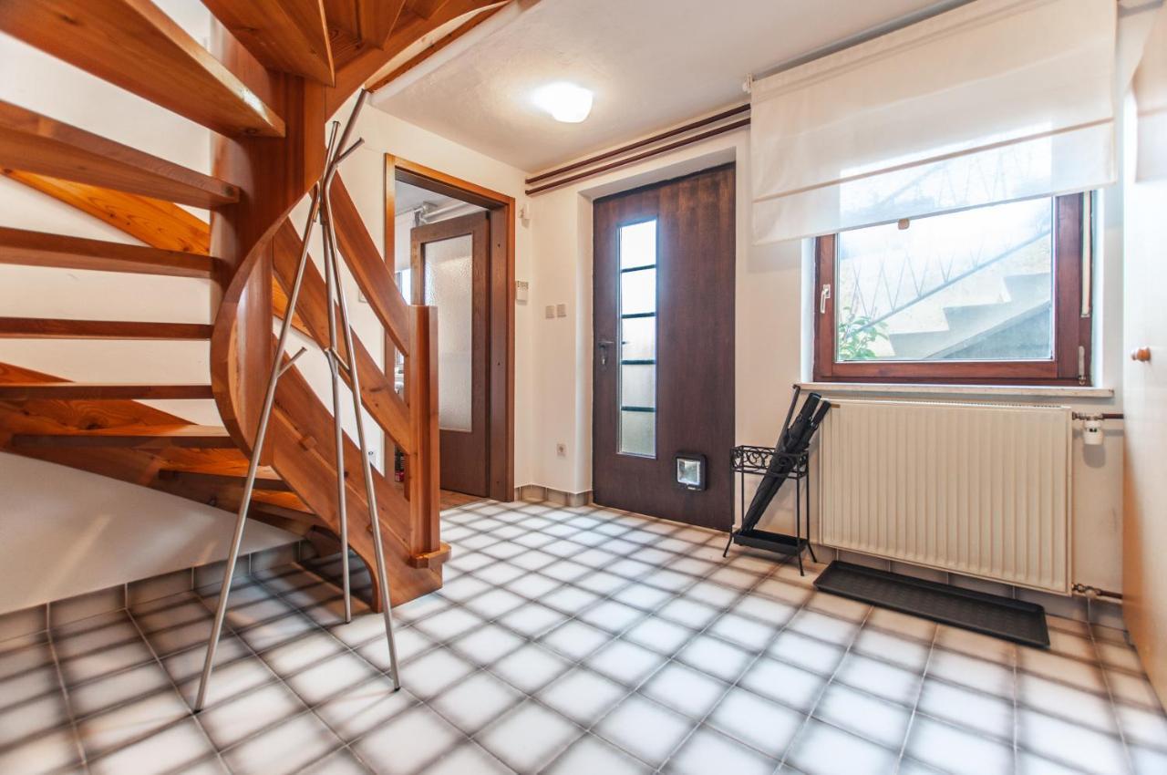 Apartment Jcop Λιουμπλιάνα Εξωτερικό φωτογραφία